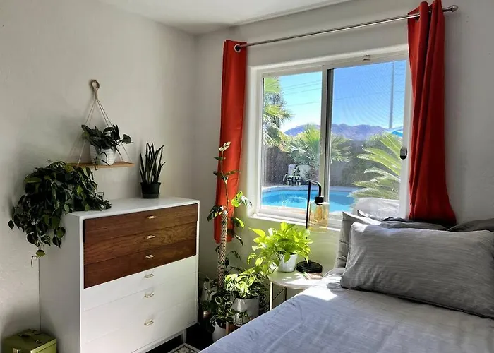 Desert Oasis- *pool And Hot Tub* Ferienhaus Phoenix