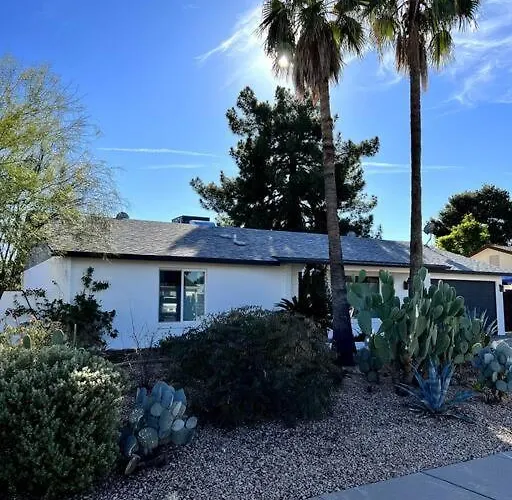 Desert Oasis- *pool And Hot Tub* Phoenix